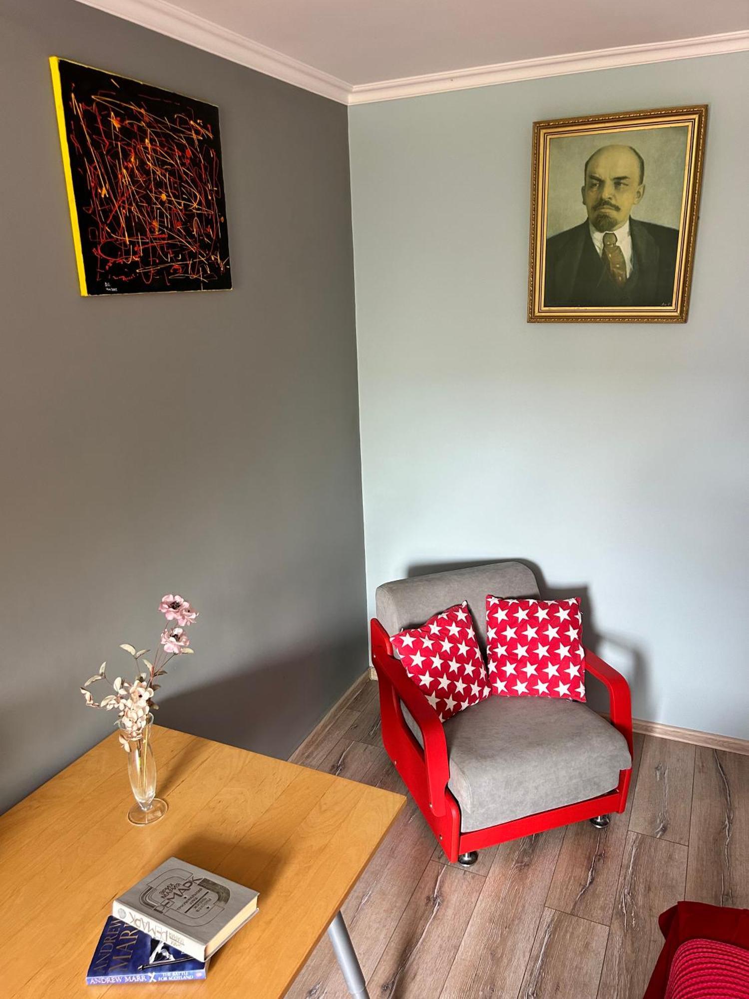 Lenin Street Hostel Tiraspol Buitenkant foto