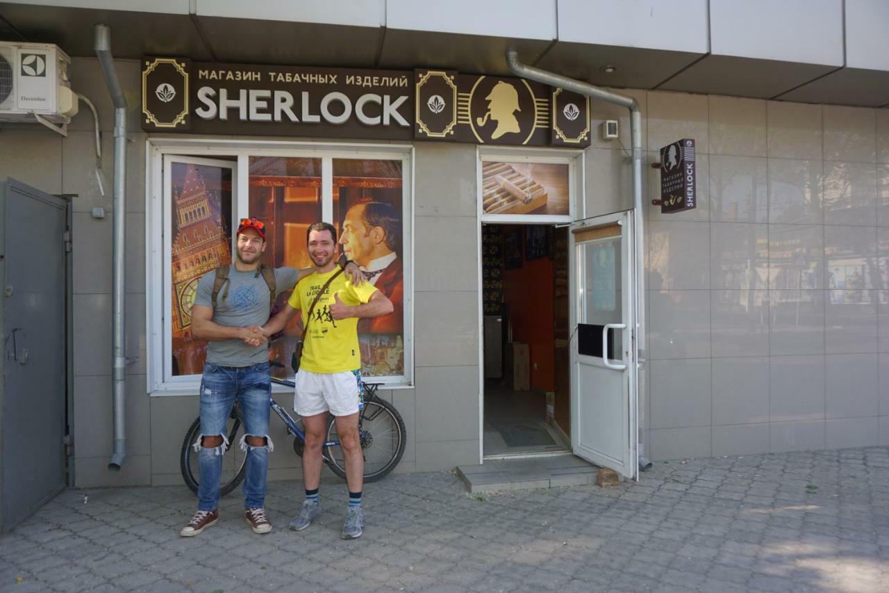 Lenin Street Hostel Tiraspol Buitenkant foto
